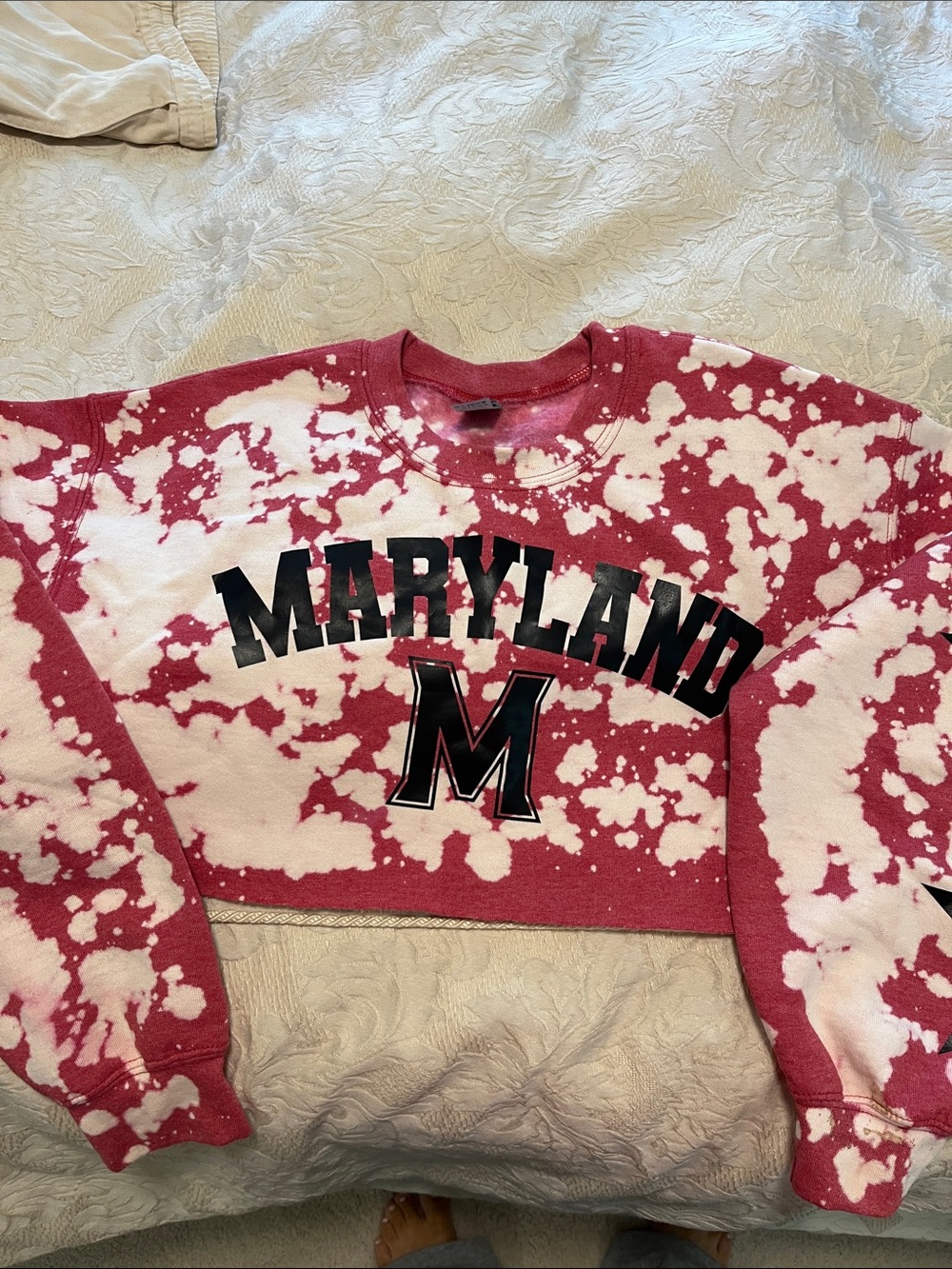 Maryland Bleached Red and White Crewneck Sweatshirt